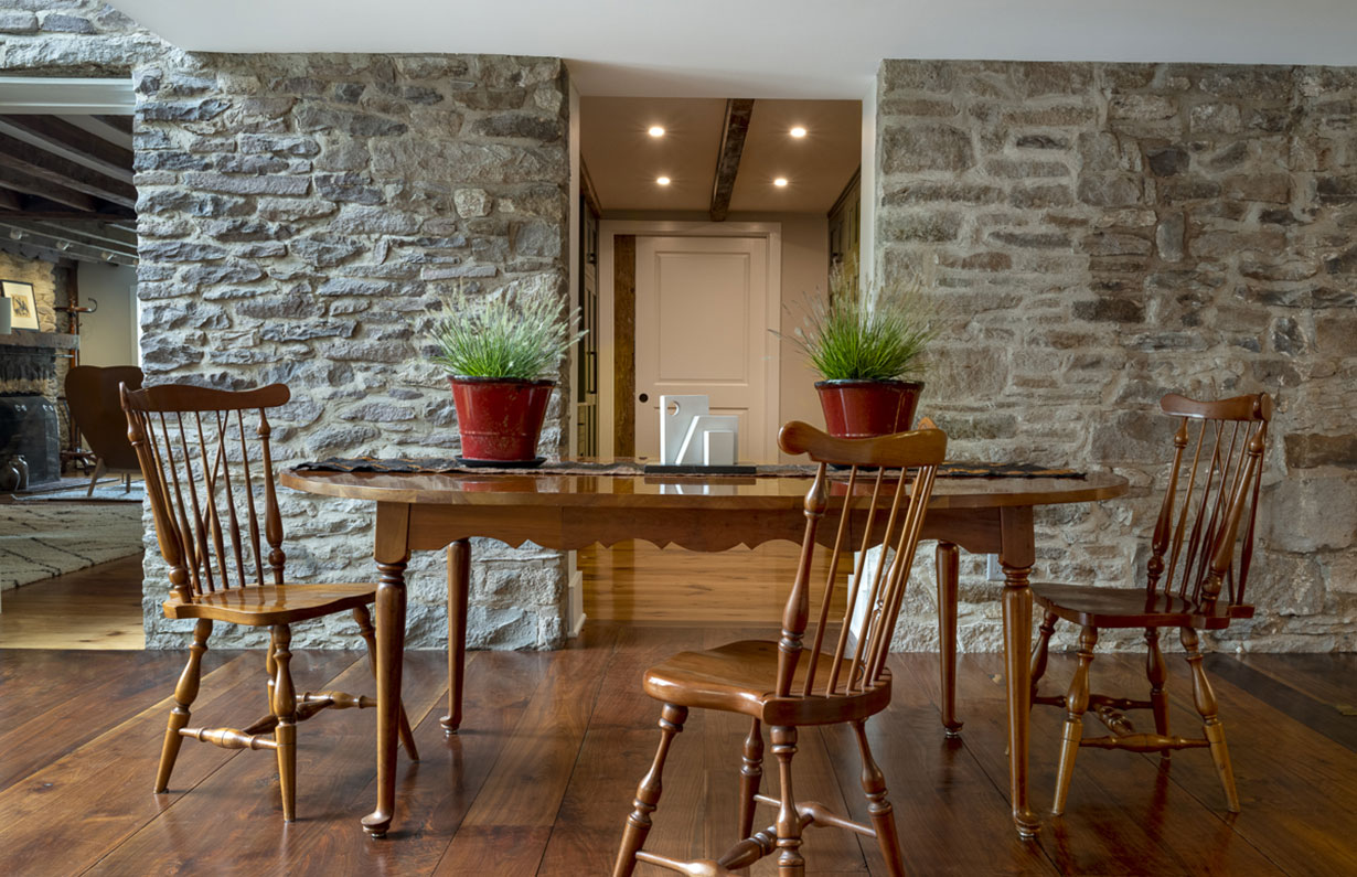 Historic farmhouse dining room.