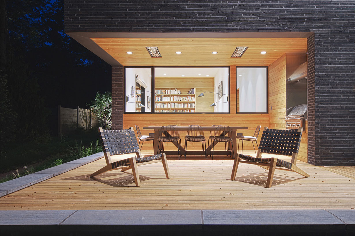 Modern Patio in Princeton, New Jersey. Photo by Matt White