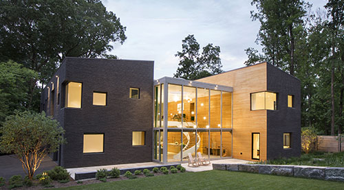 Modern Home on Lake Carnegie