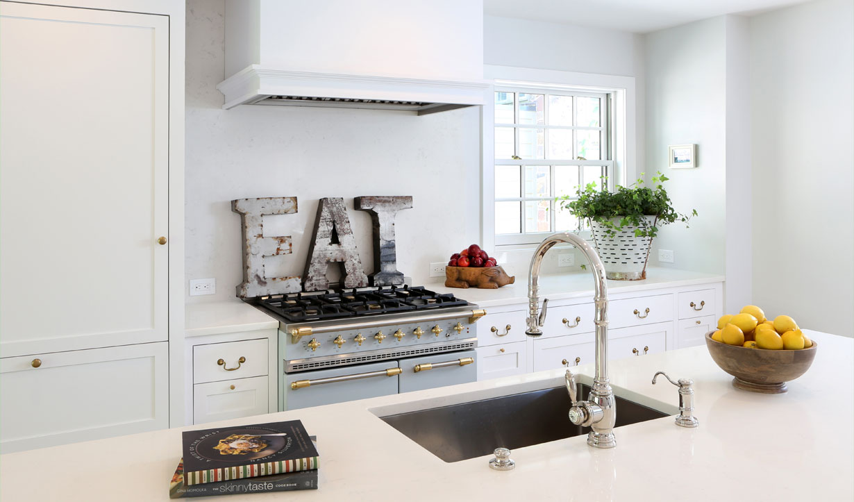 Modern kitchen redesign by architect firm Lasley Brahaney Architecture + Construction in Princeton, NJ